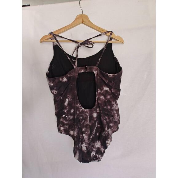 Athleta Supernova‎ Keyhole One Piece Swimsuit Black Gray Tie Dye XL  566796 UPF+ - Picture 3 of 10